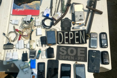 Operação de revista retira celulares e materiais ilícitos da Cadeia Pública de Umuarama