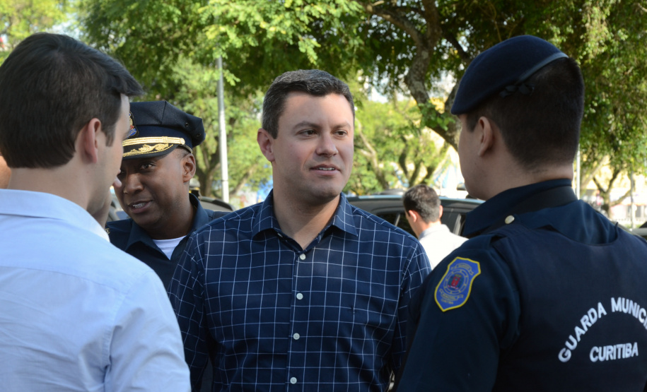 PCPR e GM realizam operação com a contra o tráfico de drogas em Curitiba