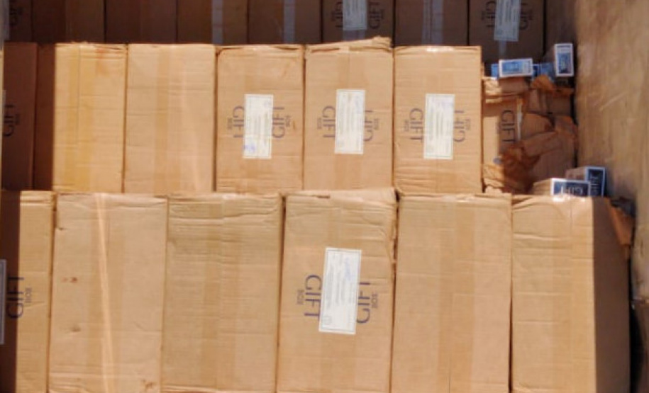 PCPR, PRF e Receita Federal apreendem carga de cigarros em Maringá