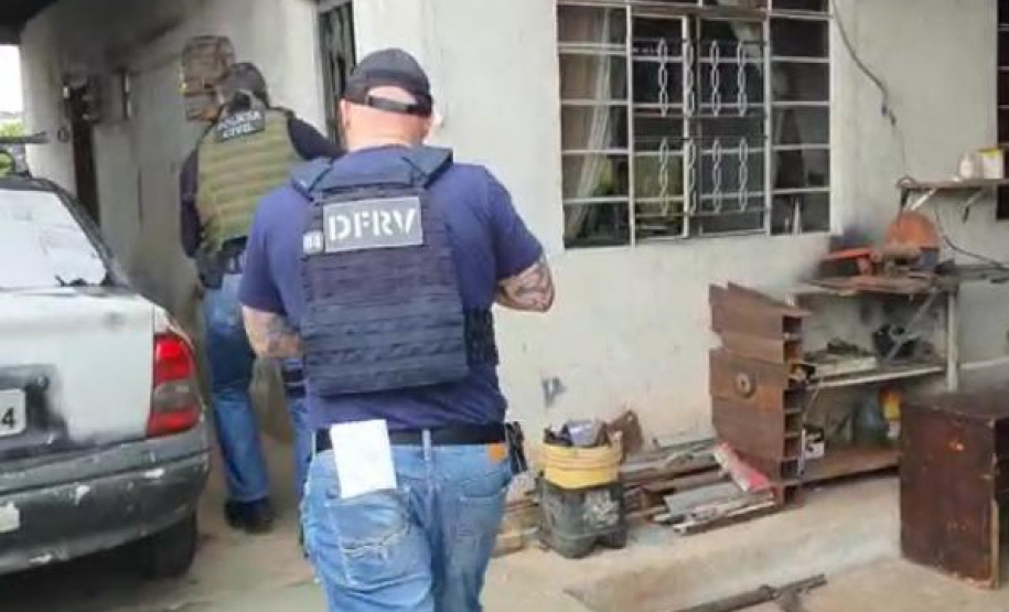 PCPR prende 19 pessoas envolvidas em furtos e roubos de veículos em Curitiba e RMC