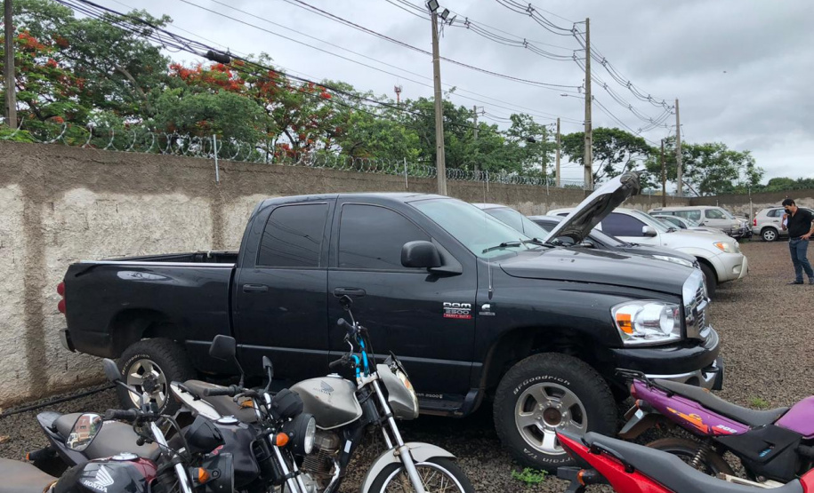 Leilões de veículos apreendidos arrecadam R$ 1,8 milhão