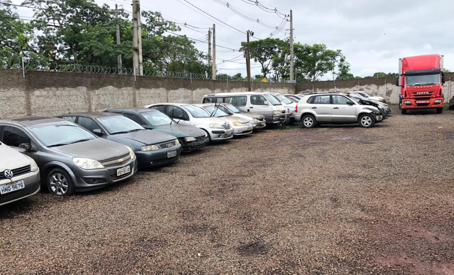 Leilões de veículos apreendidos arrecadam R$ 1,8 milhão