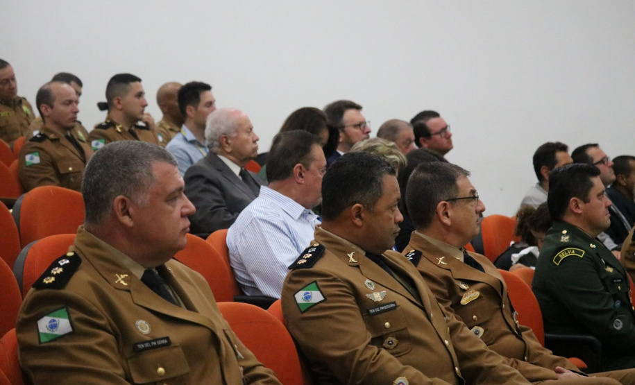 Manifestação de apoio e homenagens marcam o primeiro aniversário do 28 Batalhão da Polícia Militar na Lapa (PR)