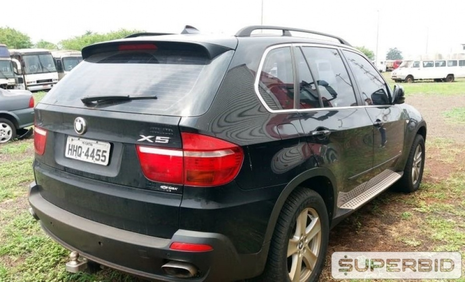 Paraná promove 3º leilão de veículos apreendidos