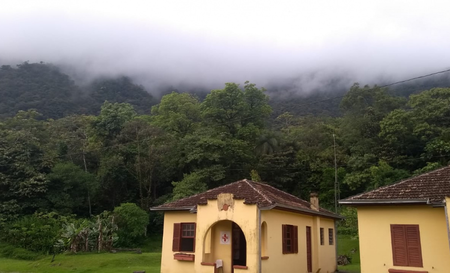BPMOA resgata adolescente que caiu no Pico do Marumbi, em Morretes (PR)
