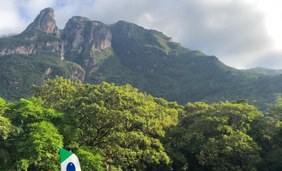 BPMOA resgata adolescente que caiu no Pico do Marumbi, em Morretes (PR)