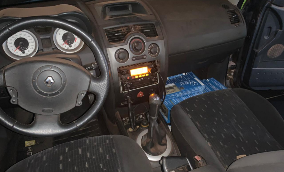 Policiais rodoviários apreendem 10 mil maços de cigarros contrabandeados no Oeste do estado