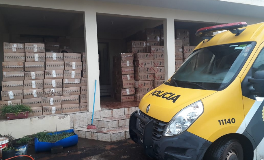10 pessoas são encaminhadas e mais de 400 caixas de cigarro contrabandeado são apreendidas em situações distintas no Norte Pioneiro do Paraná