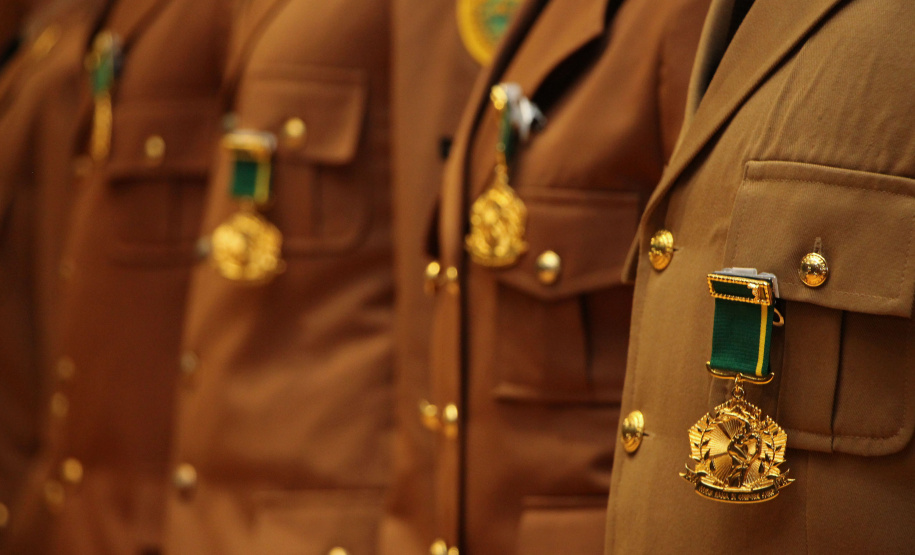 Com entrega de medalhas, o Centro de Educação Física e Desportos da PM comemora 28 anos de criação em Curitiba