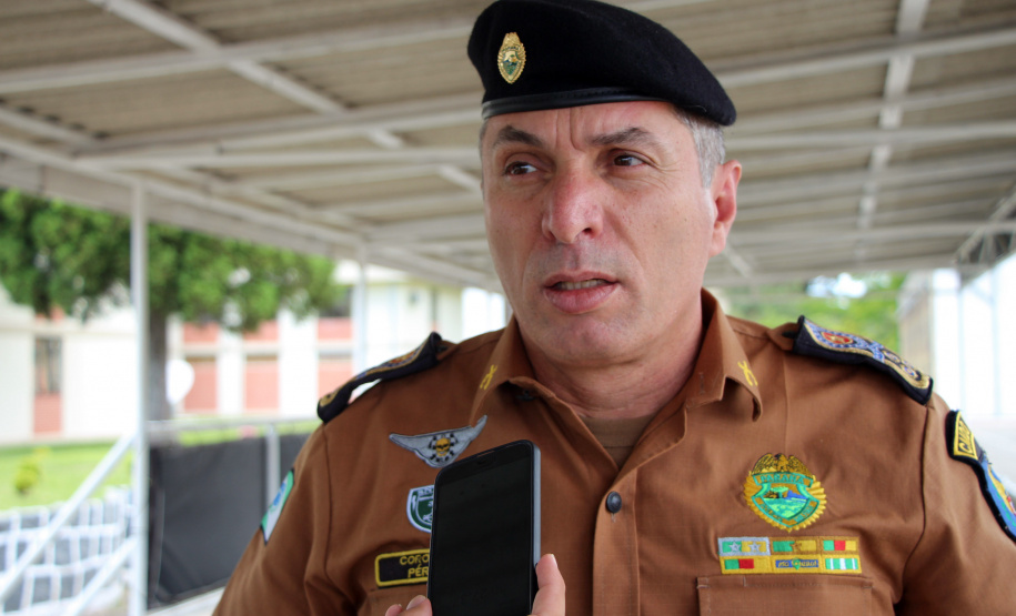 No Dia da Bandeira, PM faz cerimônia com a incineração da Bandeira Nacional em São José dos Pinhais