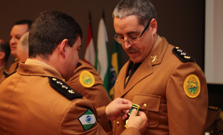 Com entrega de medalhas, o Centro de Educação Física e Desportos da PM comemora 28 anos de criação em Curitiba