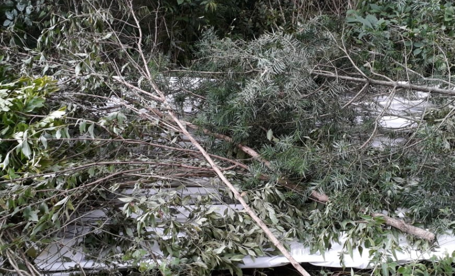 PCPR recupera caminhão e carga roubada de 12 toneladas de alumínio na RMC