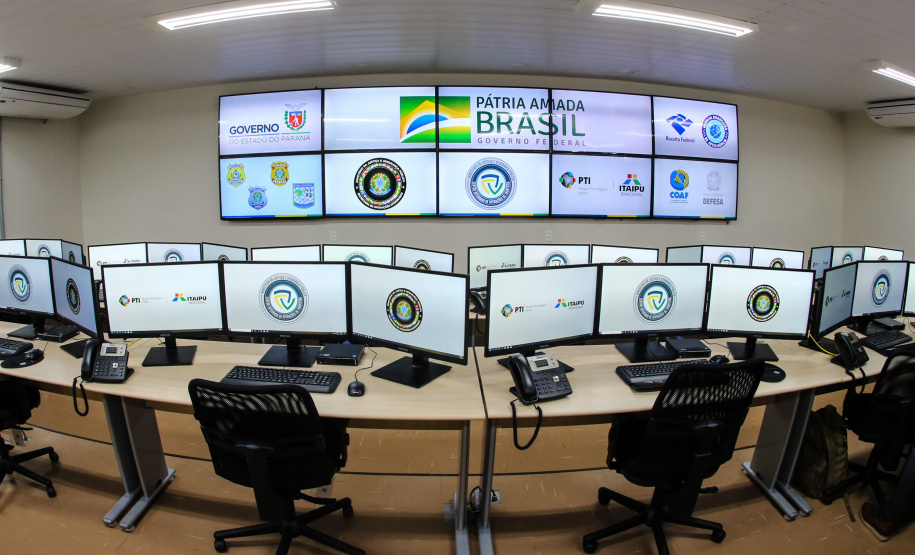 Paraná inaugura primeiro Centro Integrado de Operações de Fronteira do país