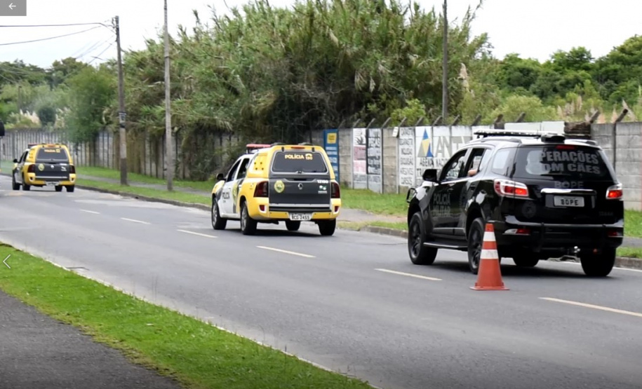 Seis pessoas são encaminhadas e drogas apreendidas durante Operação Regalo em Colombo (PR)
