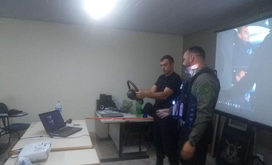Agentes penitenciários da RMC passam por capacitação em direção defensiva e evasiva