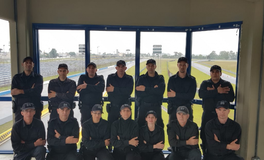 Agentes penitenciários da RMC passam por capacitação em direção defensiva e evasiva