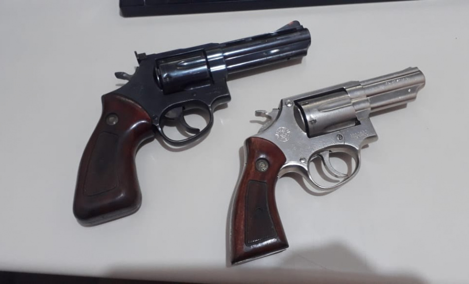 Rápida ação da PM interrompe roubo em andamento em bar na Região Metropolitana de Curitiba