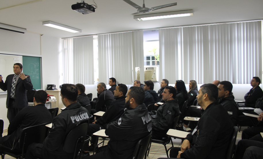 Polícia Civil do Paraná lança 2ª edição de sua revista científica