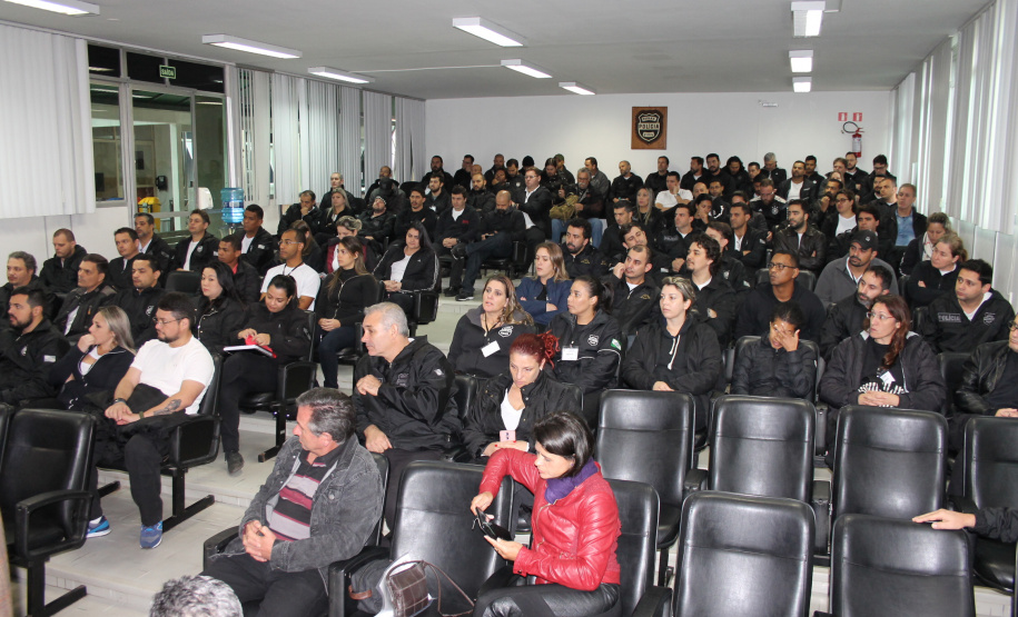 Polícia Civil do Paraná lança 2ª edição de sua revista científica