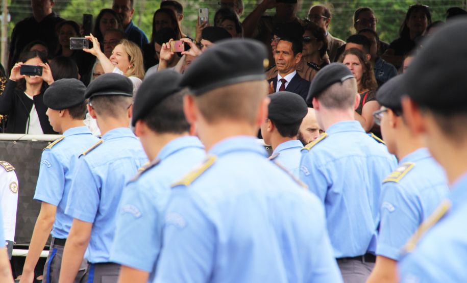Secretário prestigia solenidade em comemoração a formatura do Ensino Médio do Colégio da Polícia Militar