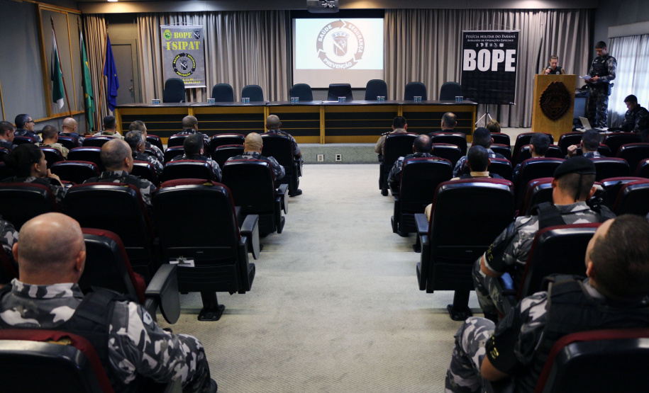 BOPE abre a I SIPAT com palestra sobre o Programa de Saúde Preventiva
