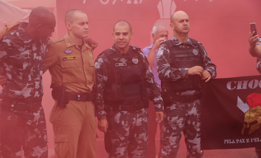 PM forma 35 policiais do Paraná e de Santa Catarina no Curso de Controle de Distúrbios Civis durante solenidade em Curitiba