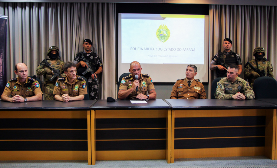 Operação Carnívoro da PM cumpre mandados e prende 29 pessoas em Curitiba, RMC e SC