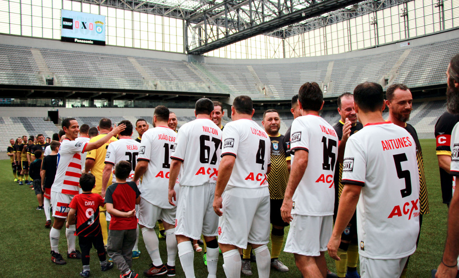 Secretário participa da Operação Gol, campeonato de futebol que arrecada alimentos e brinquedos