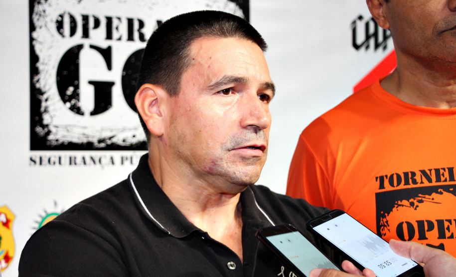 Secretário participa da Operação Gol, campeonato de futebol que arrecada alimentos e brinquedos