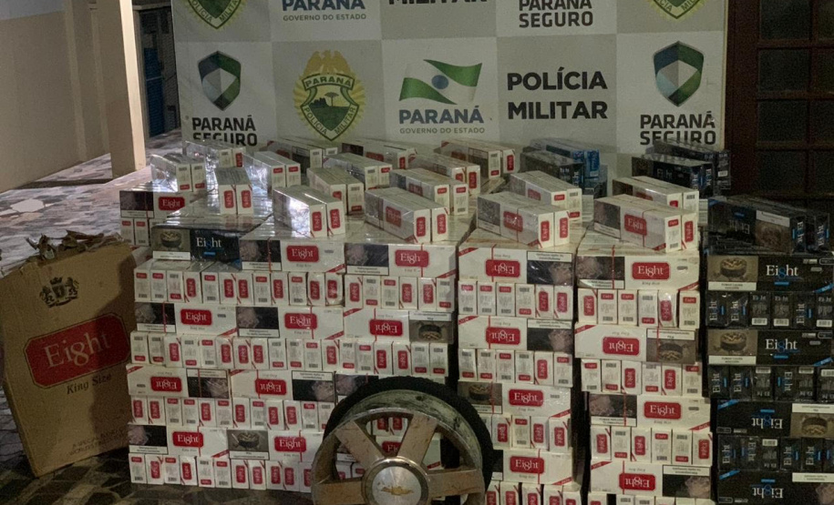 PM prende homem e apreende mais de 1,1 mil pacotes de cigarros contrabandeados no Noroeste do estado