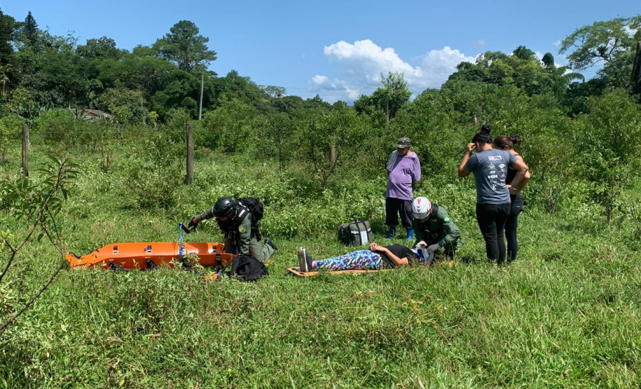 Mulher que caiu do Salto dos Macacos é resgatada e encaminhada pelo BPMOA