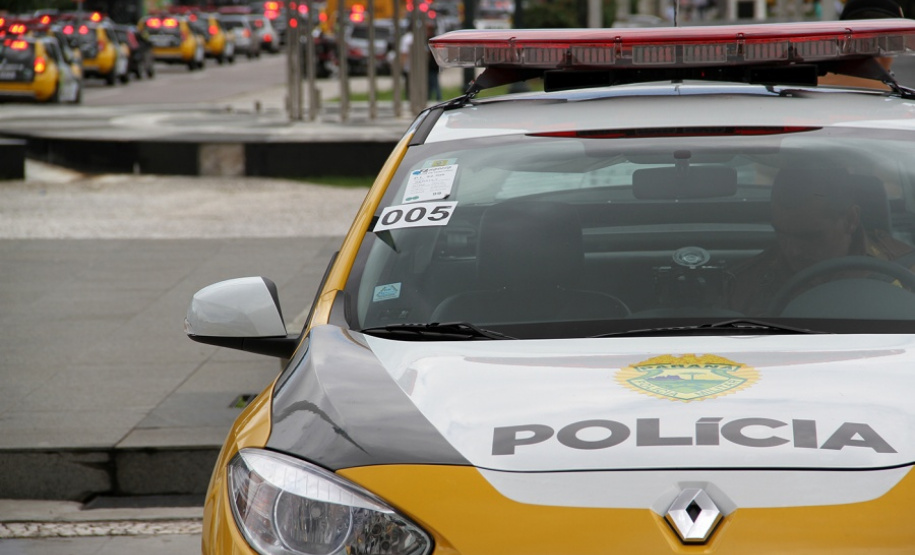 Rápida ação da PM resulta na recuperação de um veículo, poucos instantes após seu roubo, em Londrina (PR)