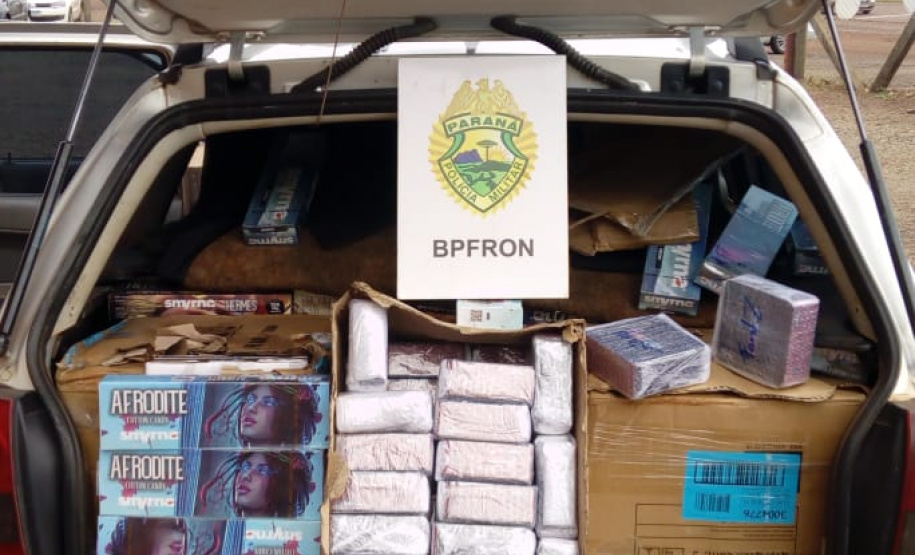 BPFron prende homem e apreende carro carregado com produtos contrabandeados no Oeste do estado