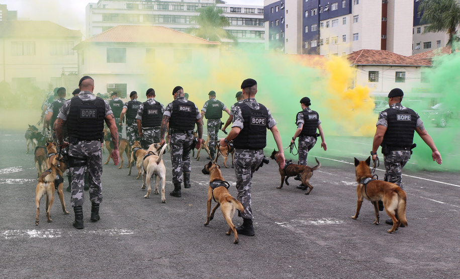 Solenidade marca a troca de Comando do Batalhão de Operações Especiais em Curitiba