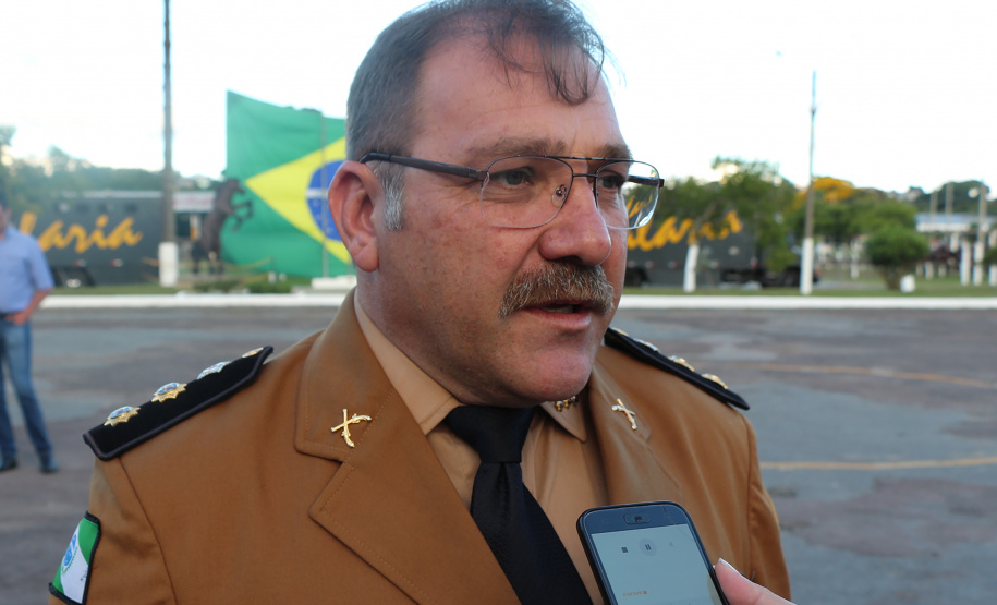 Regimento de Polícia Montada da PM celebra passagem de comando durante solenidade militar em Curitiba