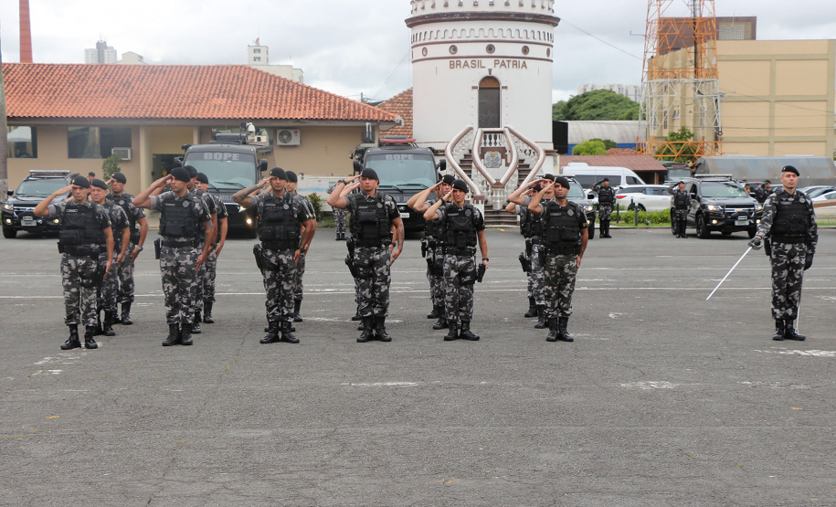 Solenidade marca a troca de Comando do Batalhão de Operações Especiais em Curitiba