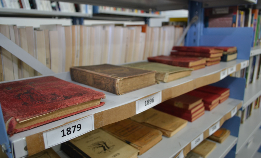 Hospital de Livros muda a vida de detentos em Ponta Grossa