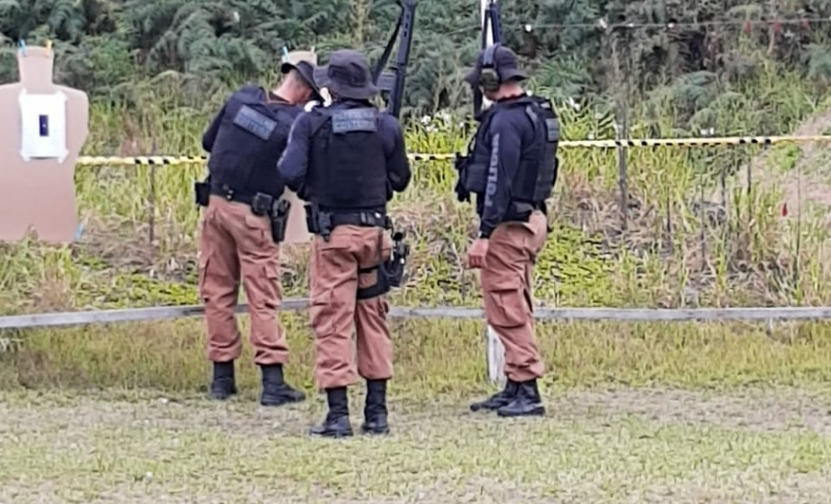 Patrulha Costeira promove curso de capacitação para utilização do Fuzil 7,62 no Litoral do estado