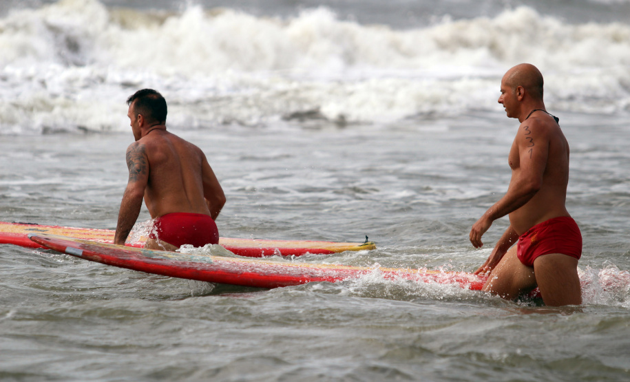 Confraternização entre bombeiros marca 26ª edição do Troféu Elite em Pontal do Paraná (PR)