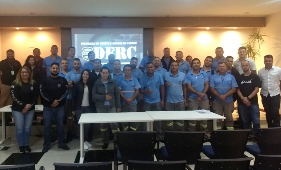 PCPR ministra palestra para funcionários da empresa Souza Cruz na Capital
