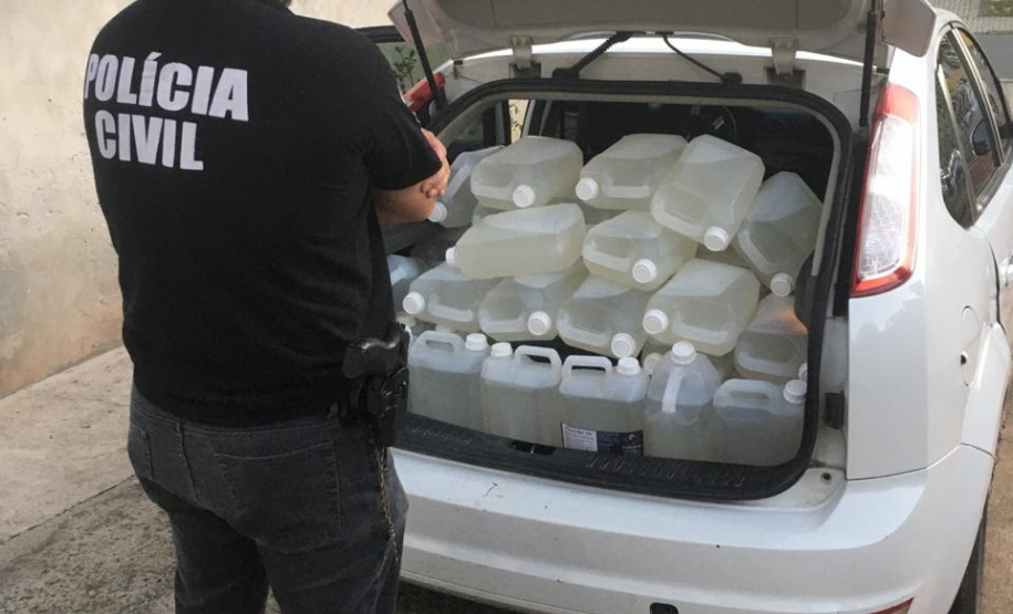 PCPR prende suspeita de vender álcool em gel adulterado em Araucária