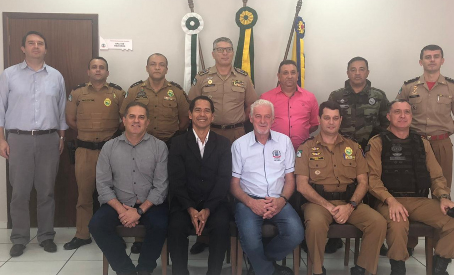 Secretário coronel Marinho se reúne com autoridades para tratar da Segurança Pública de Guaíra