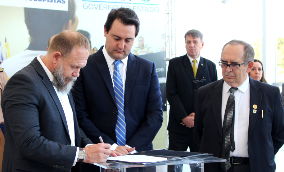 Governador convoca escrivães e confirma concurso da Polícia Civil