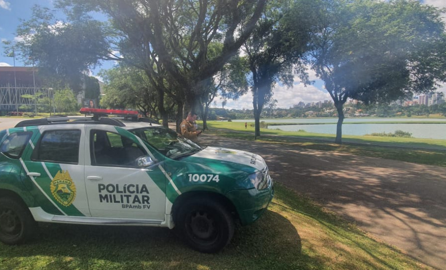 Polícia Militar faz orientações à população e reforça presença nas ruas do Paraná no combate ao coronavírus