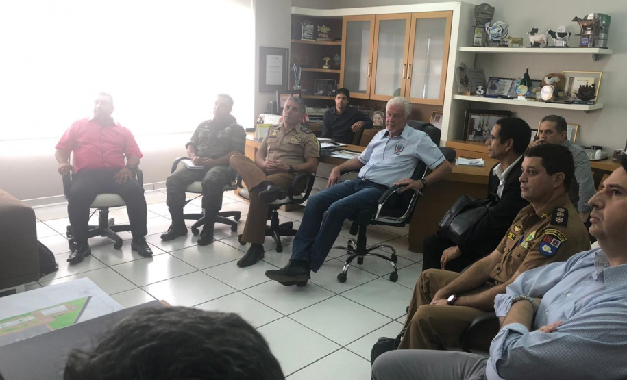 Secretário coronel Marinho se reúne com autoridades para tratar da Segurança Pública de Guaíra