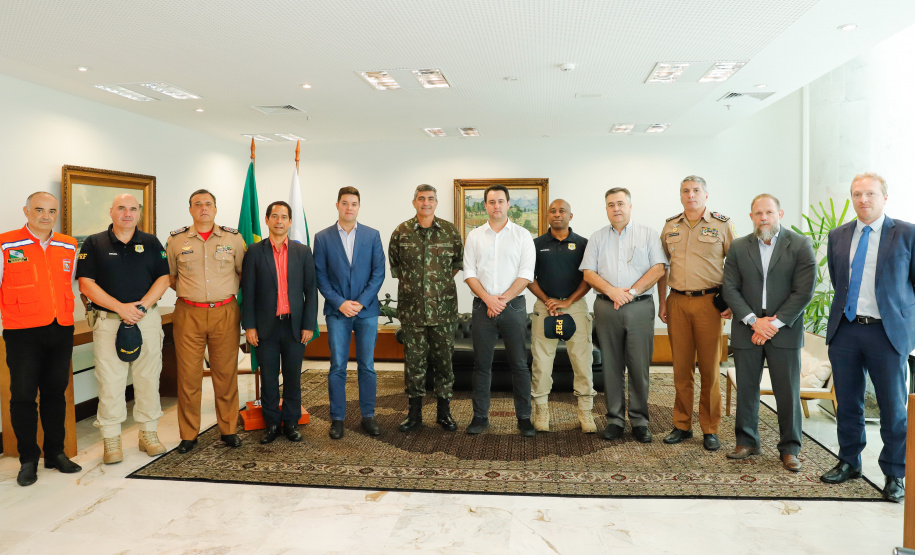 Governador determina adoção de novas medidas para evitar o coronavírus