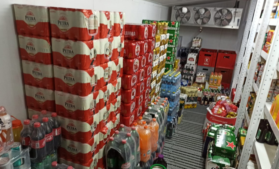 PCPR recupera parte de carga de bebidas roubadas em distribuidora de Curitiba