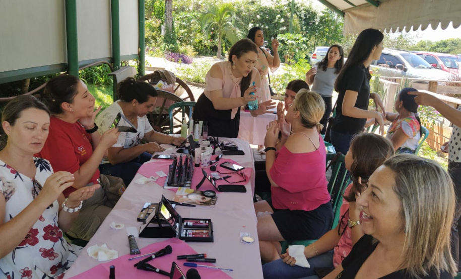 Servidoras do Depen de Cacavel são homenageadas pelo Dia Internacional da Mulher