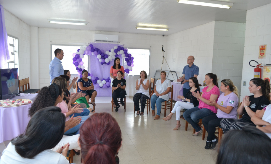 Depen de Ponta Grossa homenageia servidoras em evento do Dia da Mulher