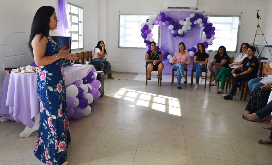 Depen de Ponta Grossa homenageia servidoras em evento do Dia da Mulher